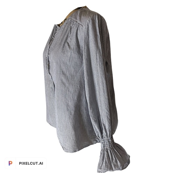 Saks Fifth Ave boho Prairie top - Picture 4 of 4